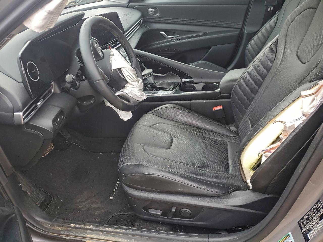 2023 HYUNDAI ELANTRA