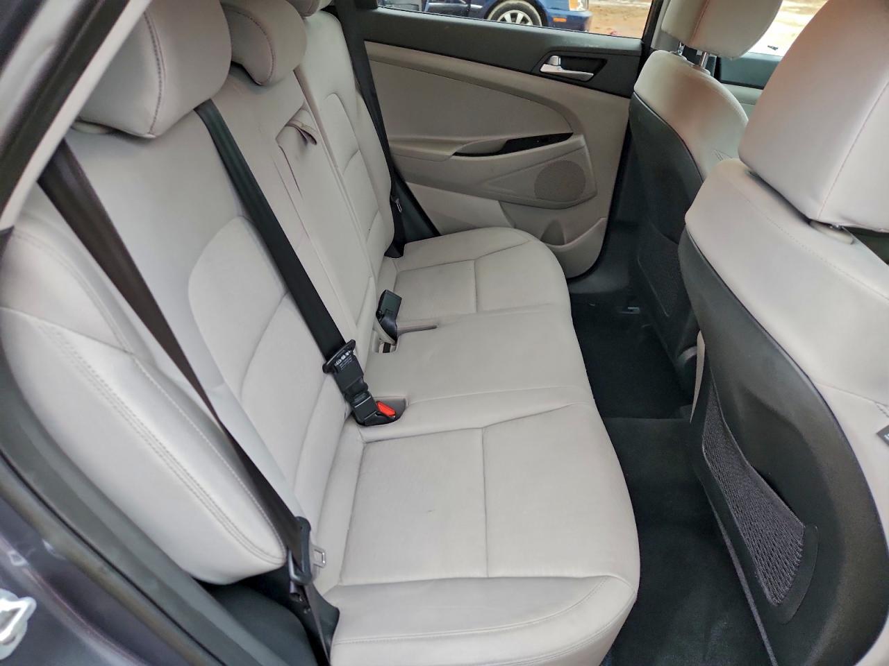 2019 HYUNDAI TUCSON