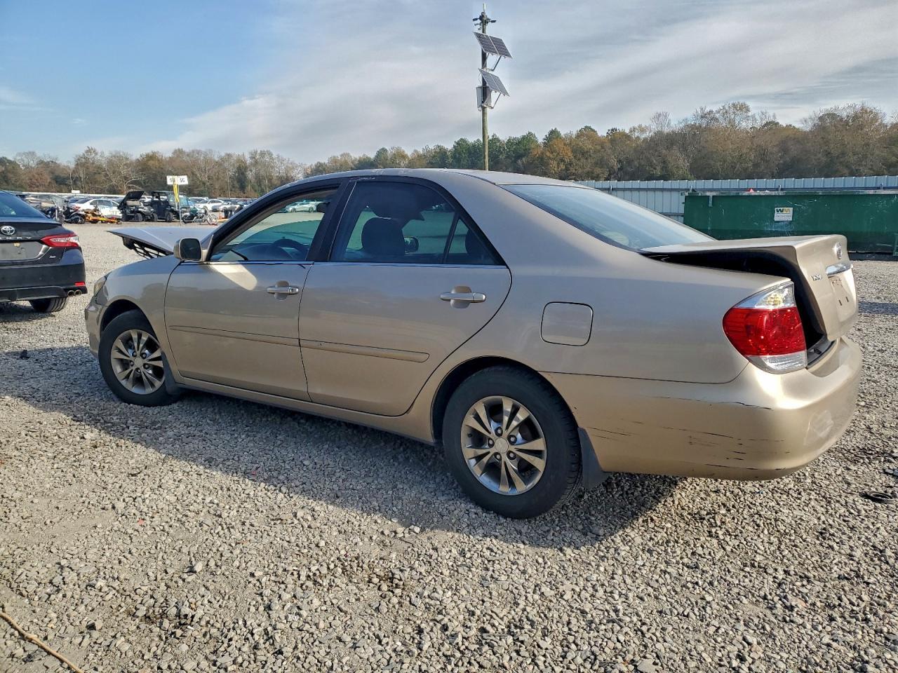 2005 TOYOTA CAMRY