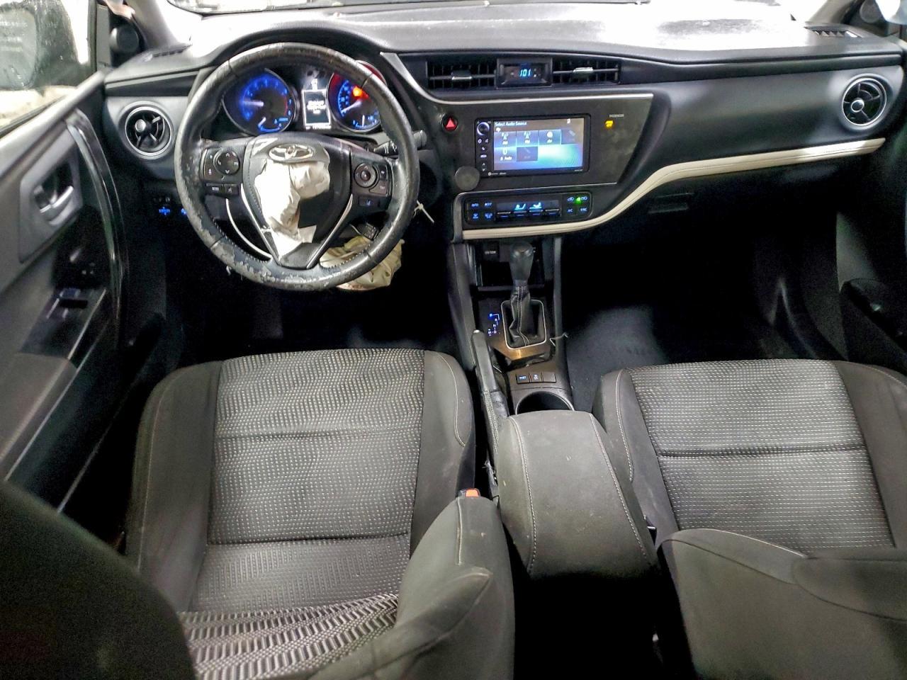 2017 TOYOTA COROLLA
