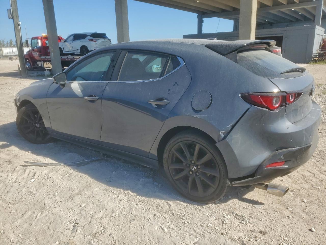 2025 MAZDA 3