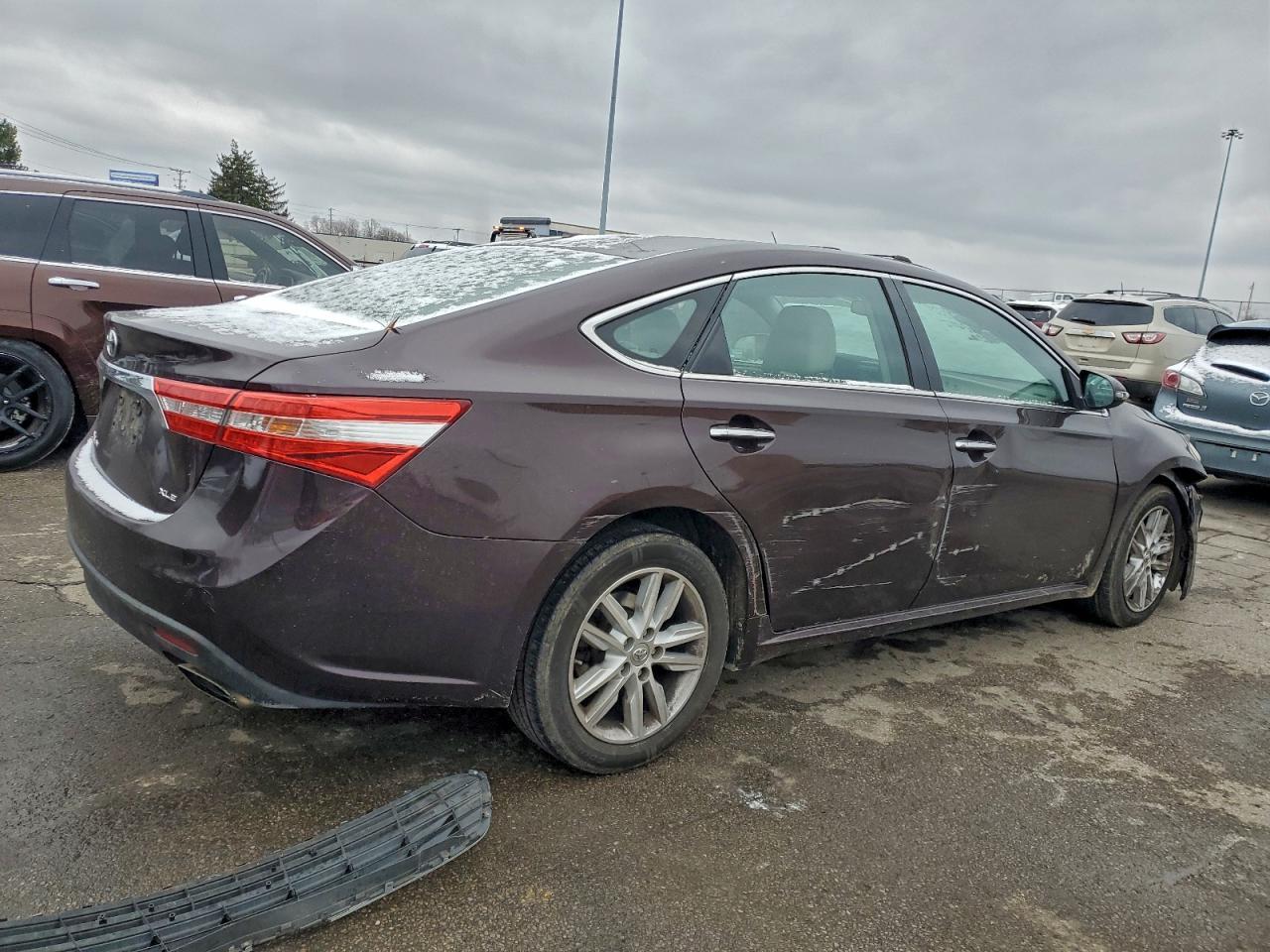 2015 TOYOTA Avalon