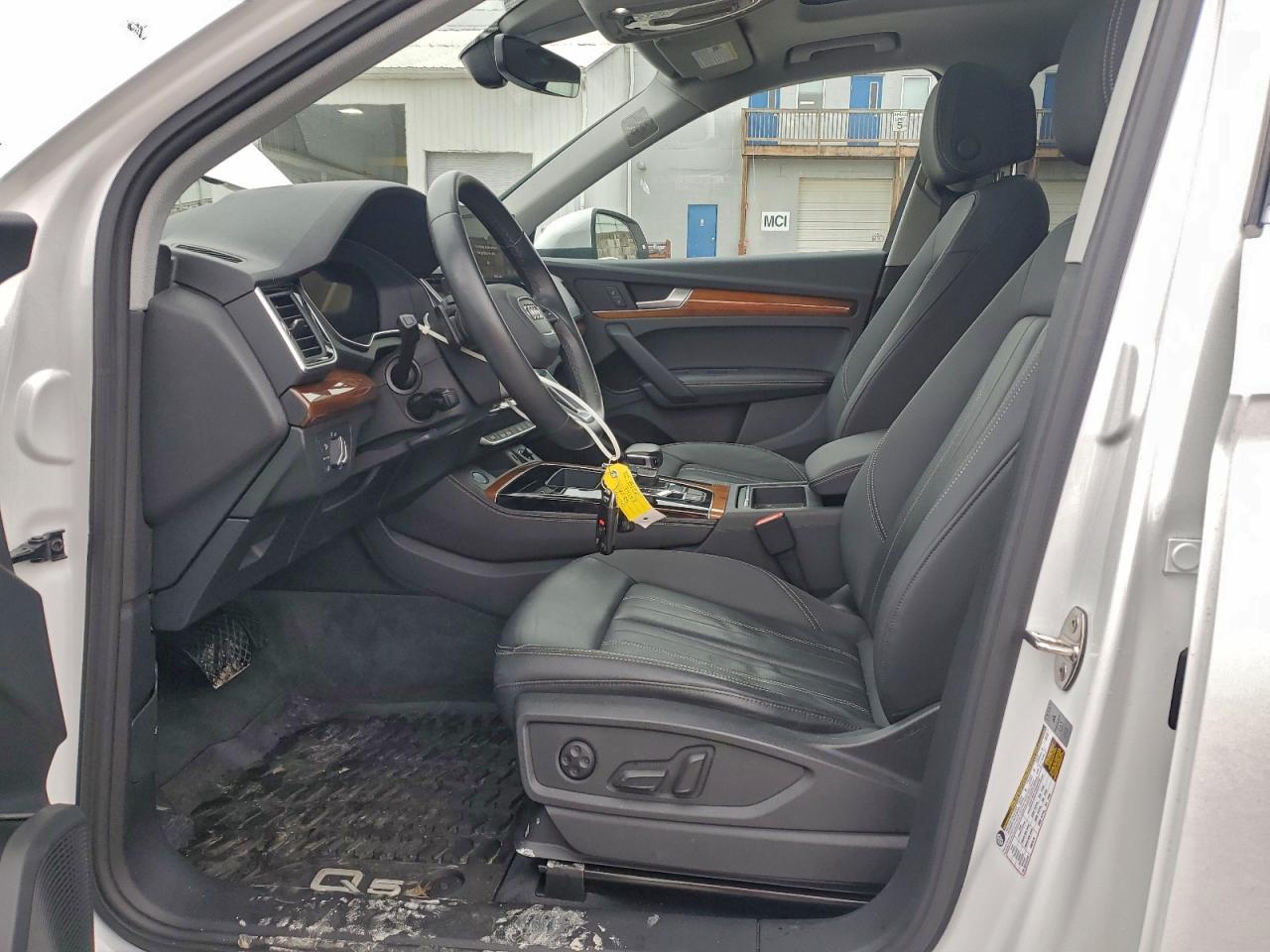 2022 AUDI Q5