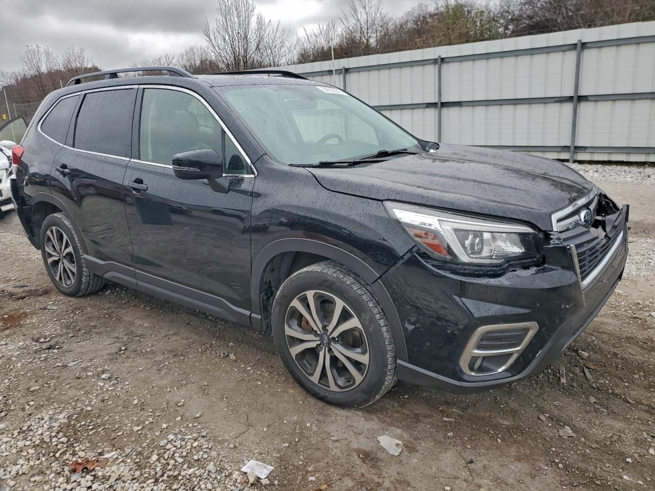 2019 SUBARU FORESTER