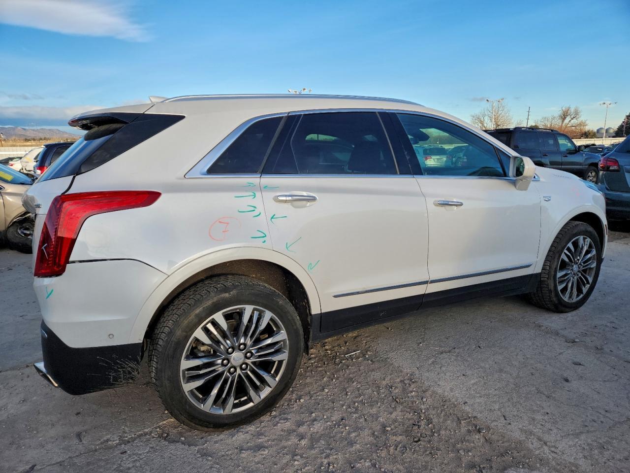 2019 CADILLAC XT5