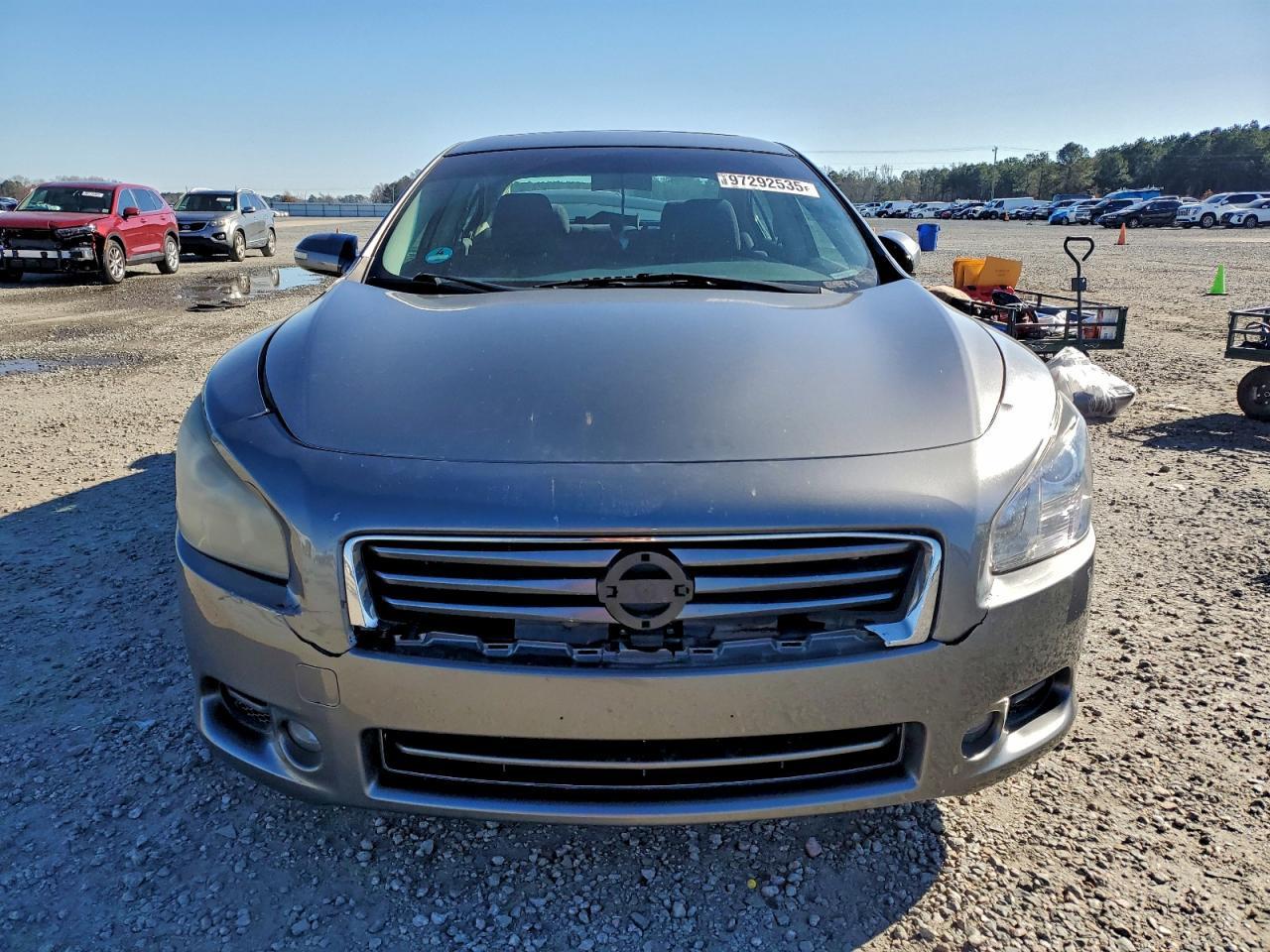 2014 NISSAN Maxima
