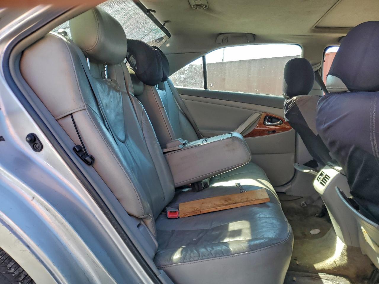 2010 TOYOTA CAMRY