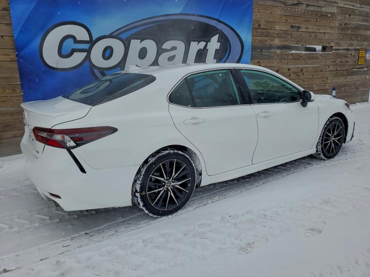 2024 TOYOTA CAMRY