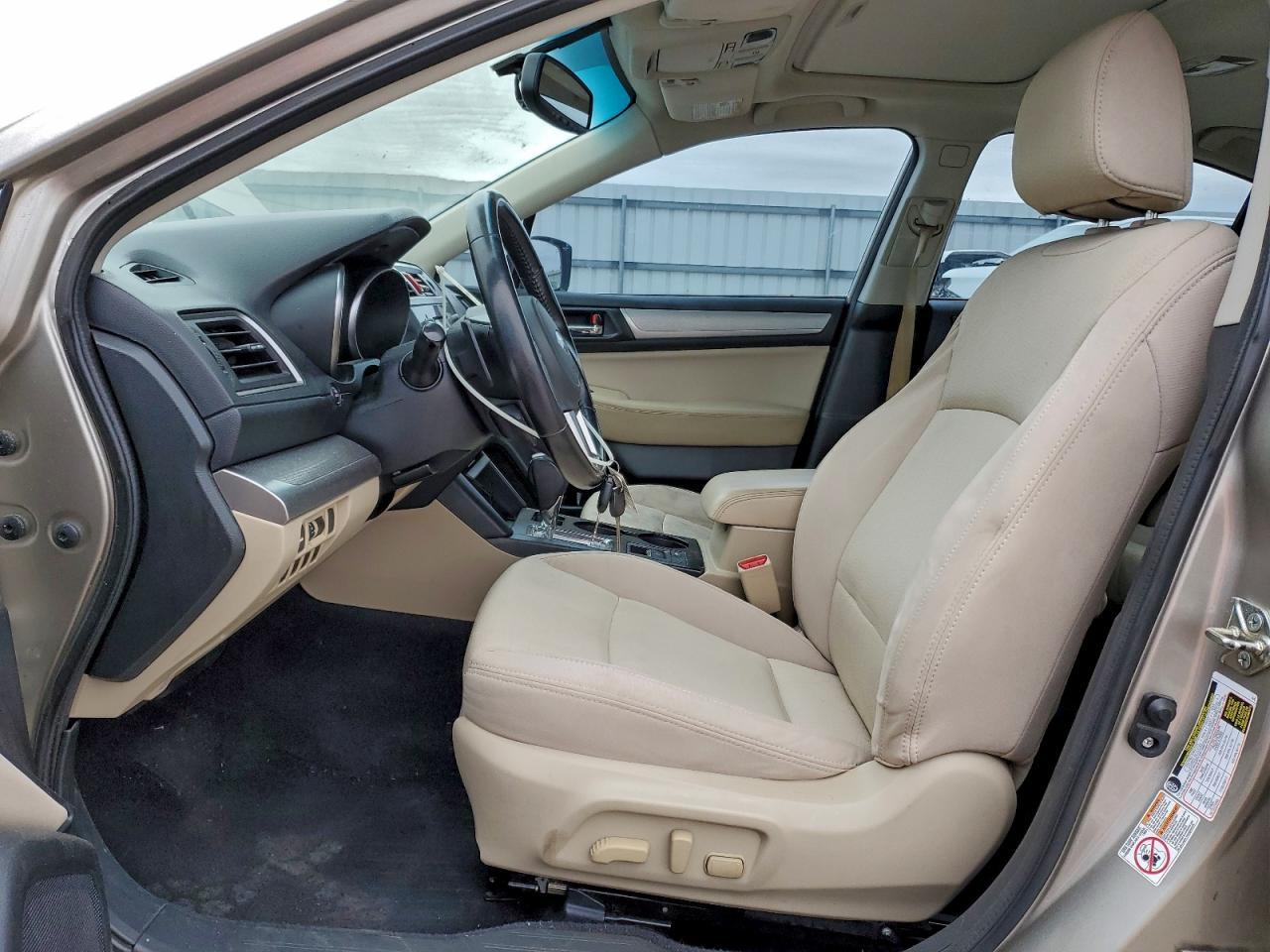 2016 SUBARU Legacy