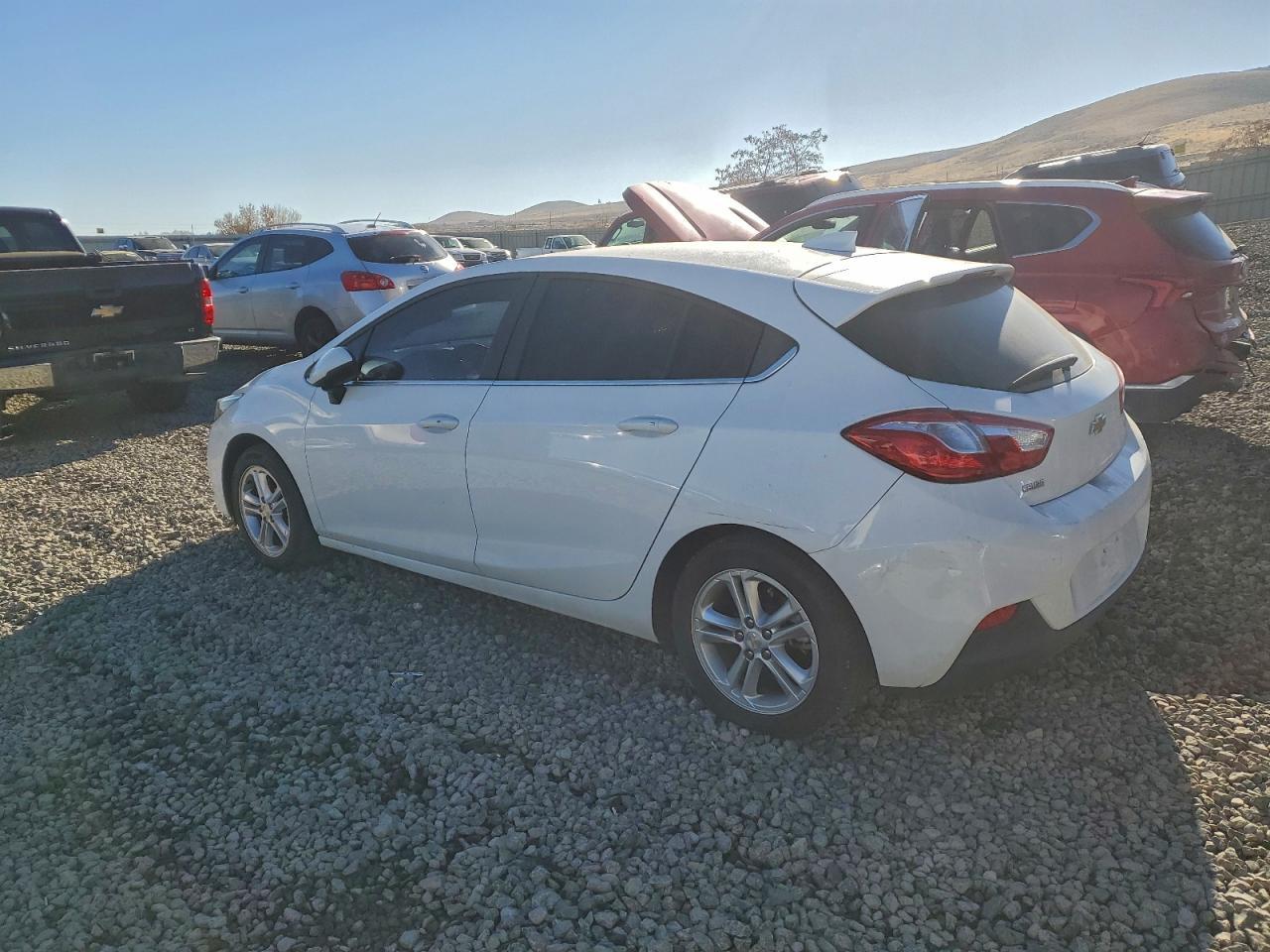 2017 CHEVROLET CRUZE