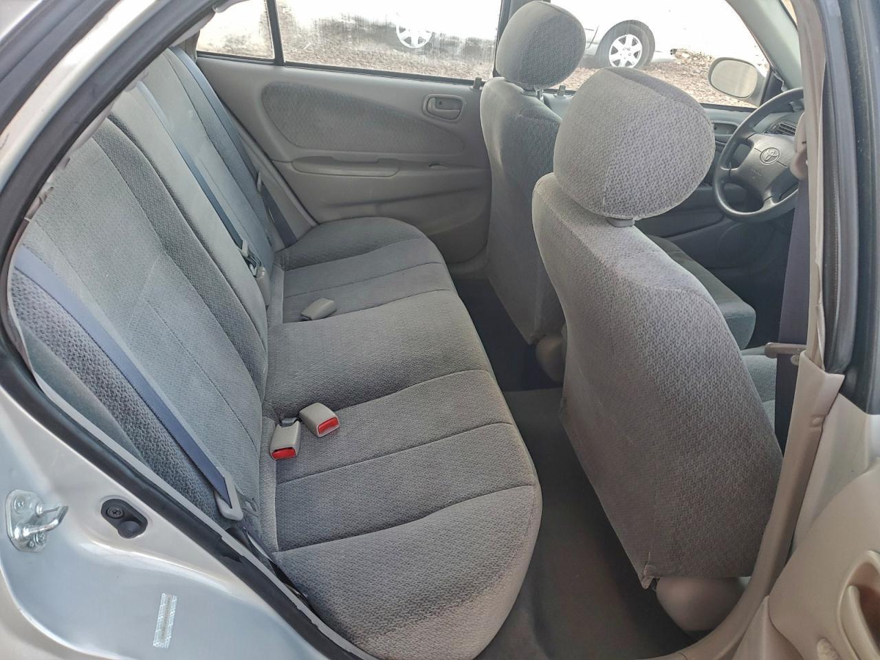 2002 TOYOTA COROLLA
