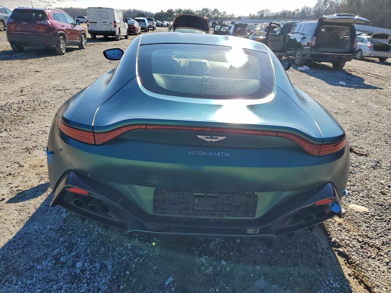 2020 Aston Martin Vantage