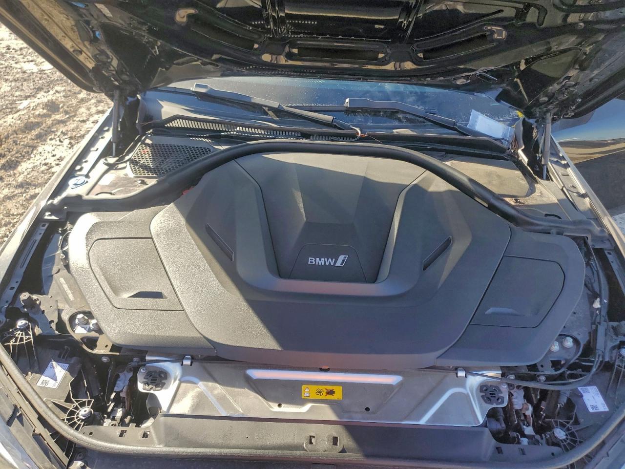 2025 BMW i4