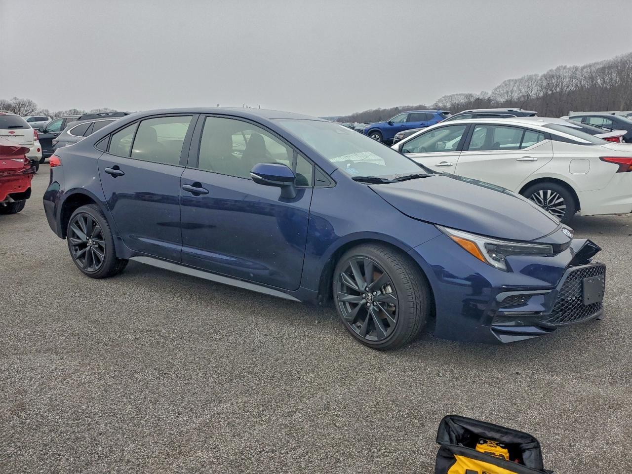 2025 TOYOTA COROLLA