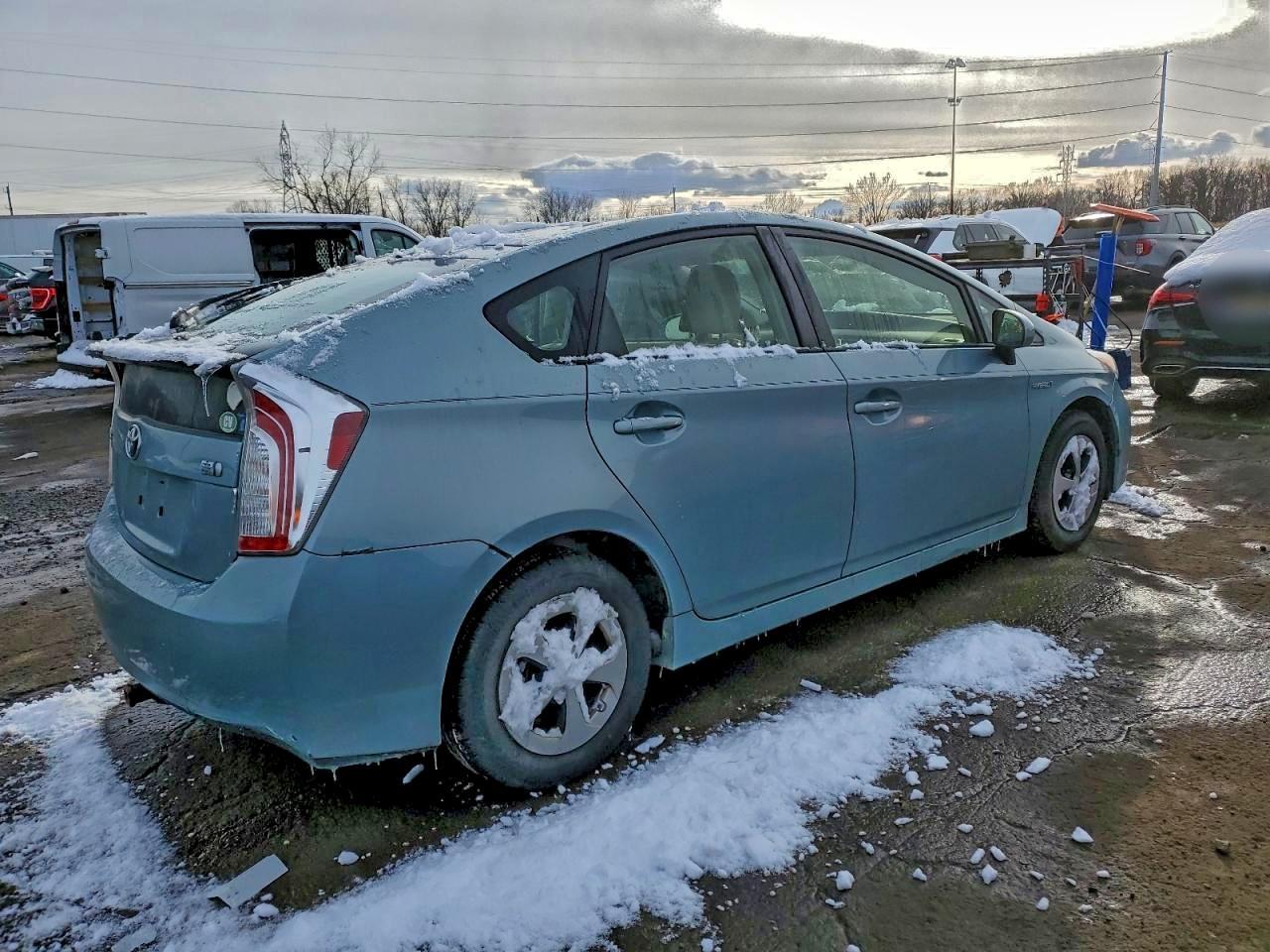 2012 TOYOTA PRIUS