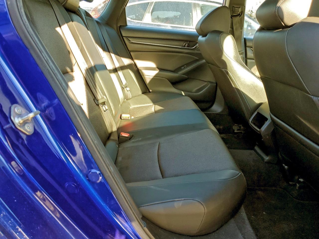 2019 HONDA ACCORD