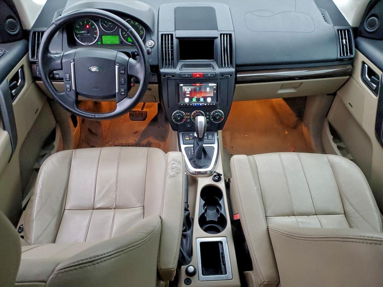 2011 LAND ROVER LR2