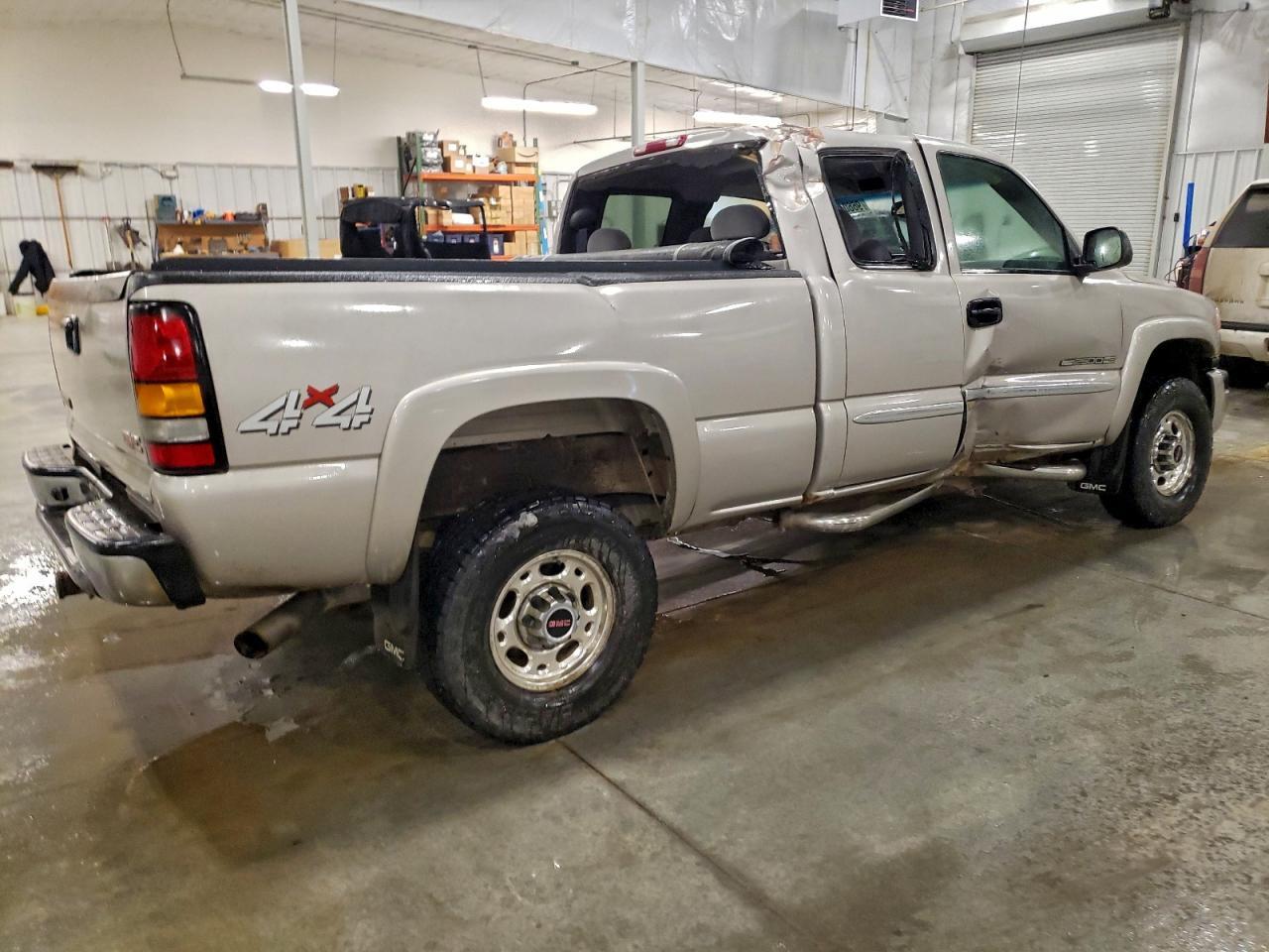2005 GMC Sierra