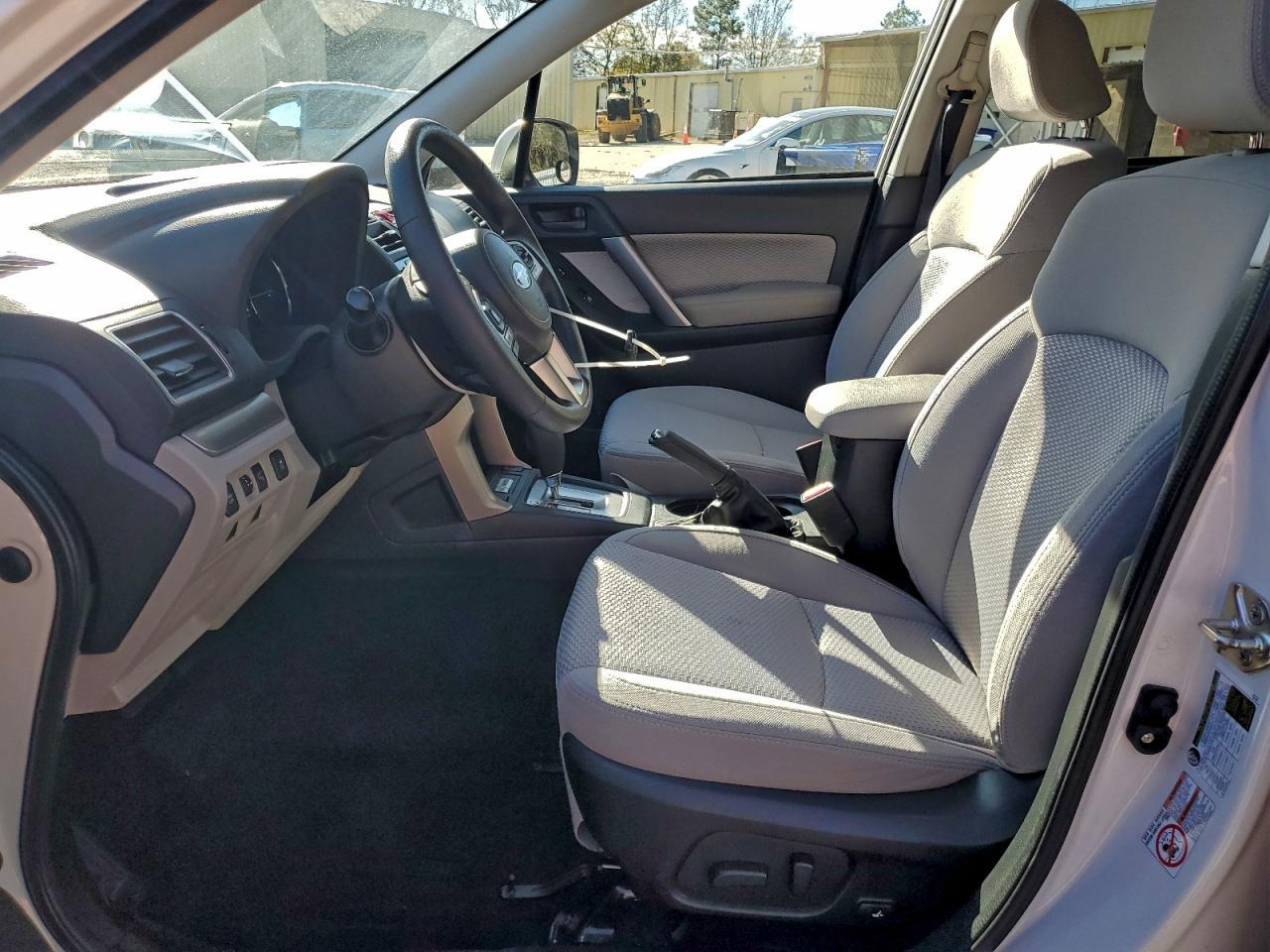 2017 SUBARU FORESTER