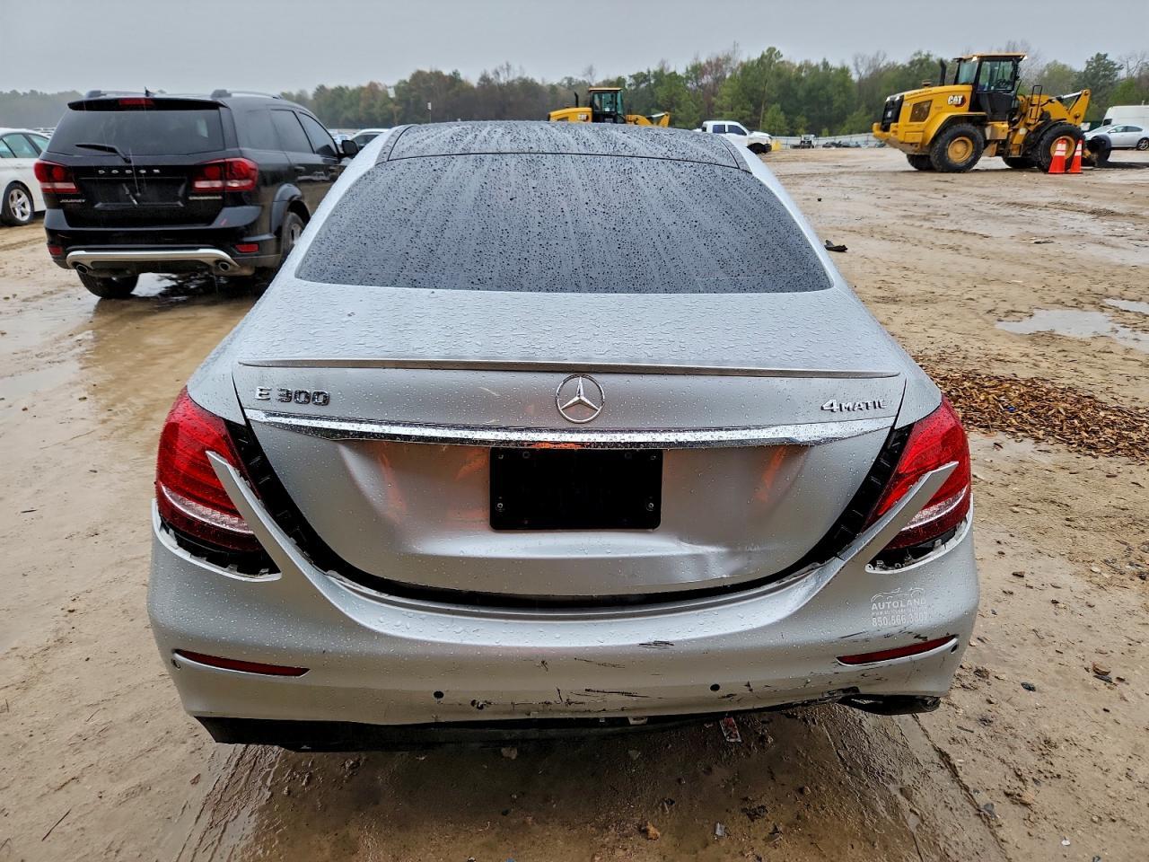 2017 MERCEDES-BENZ E-Class