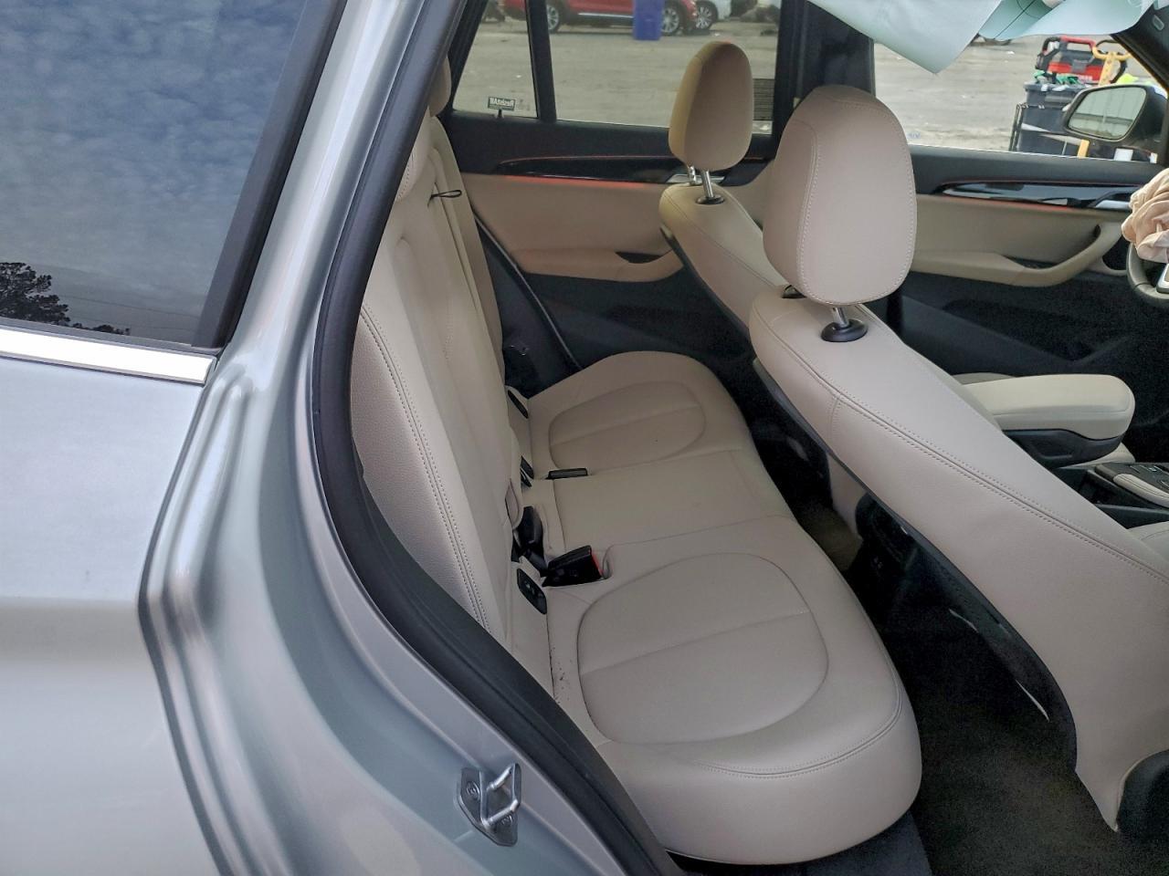 2021 BMW X1
