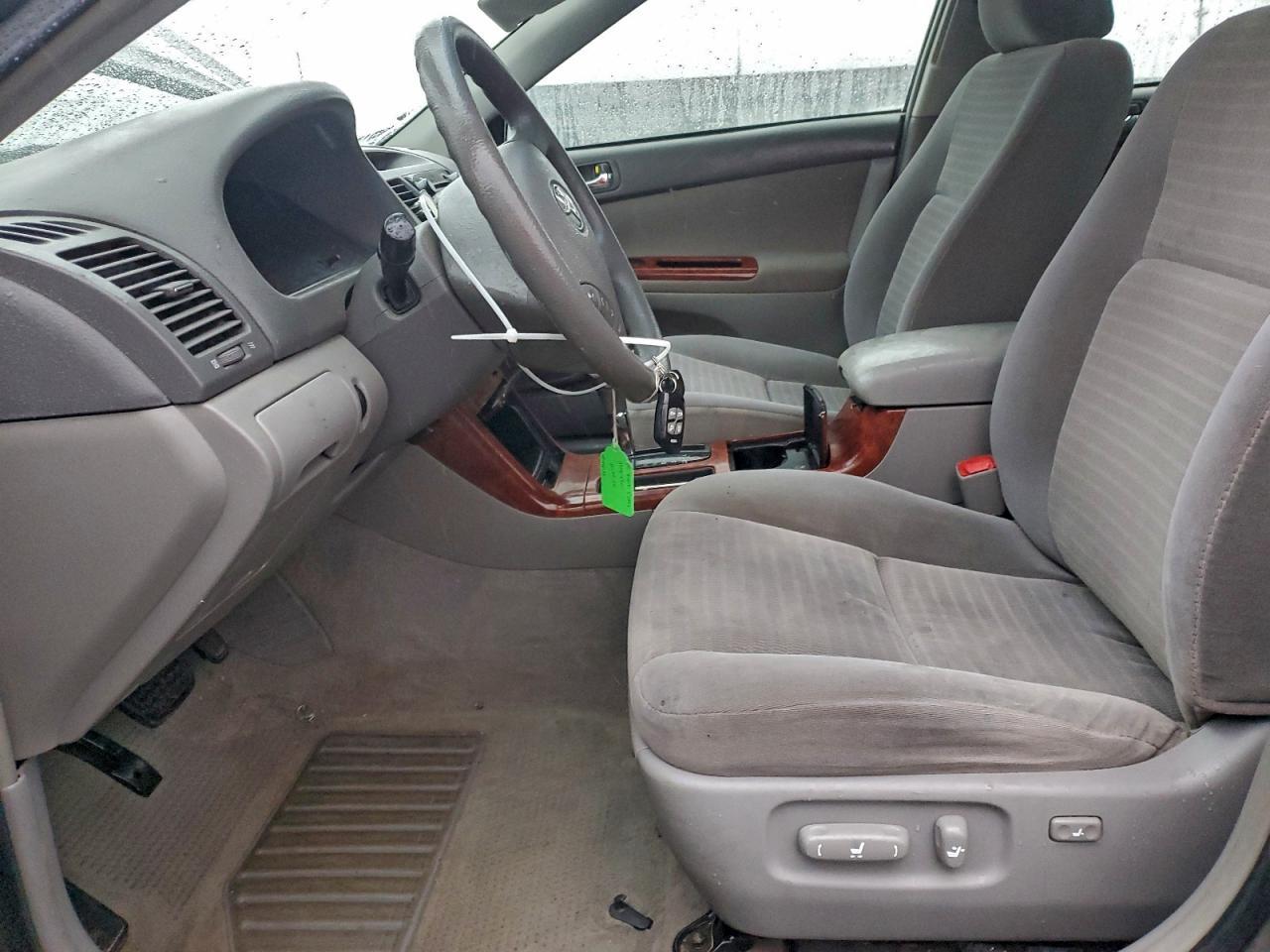 2005 TOYOTA CAMRY