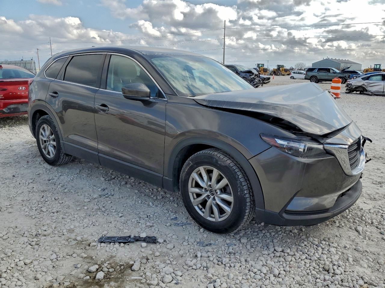 2016 MAZDA CX-9