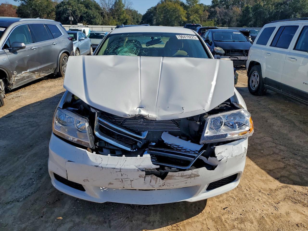 2014 DODGE Avenger