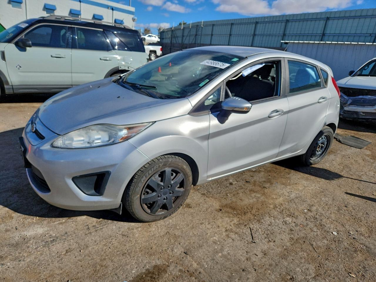 2013 FORD Fiesta