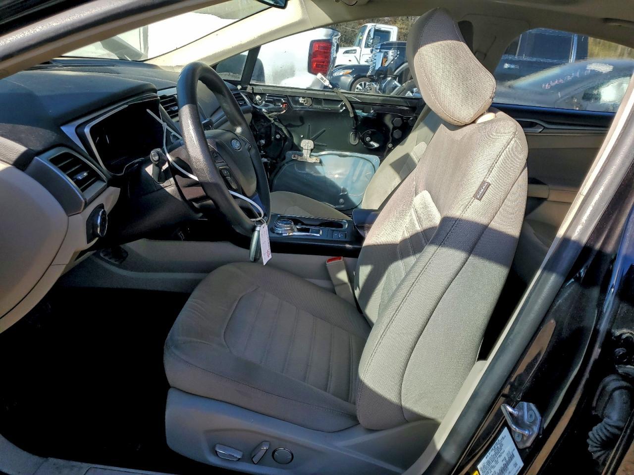 2020 FORD FUSION