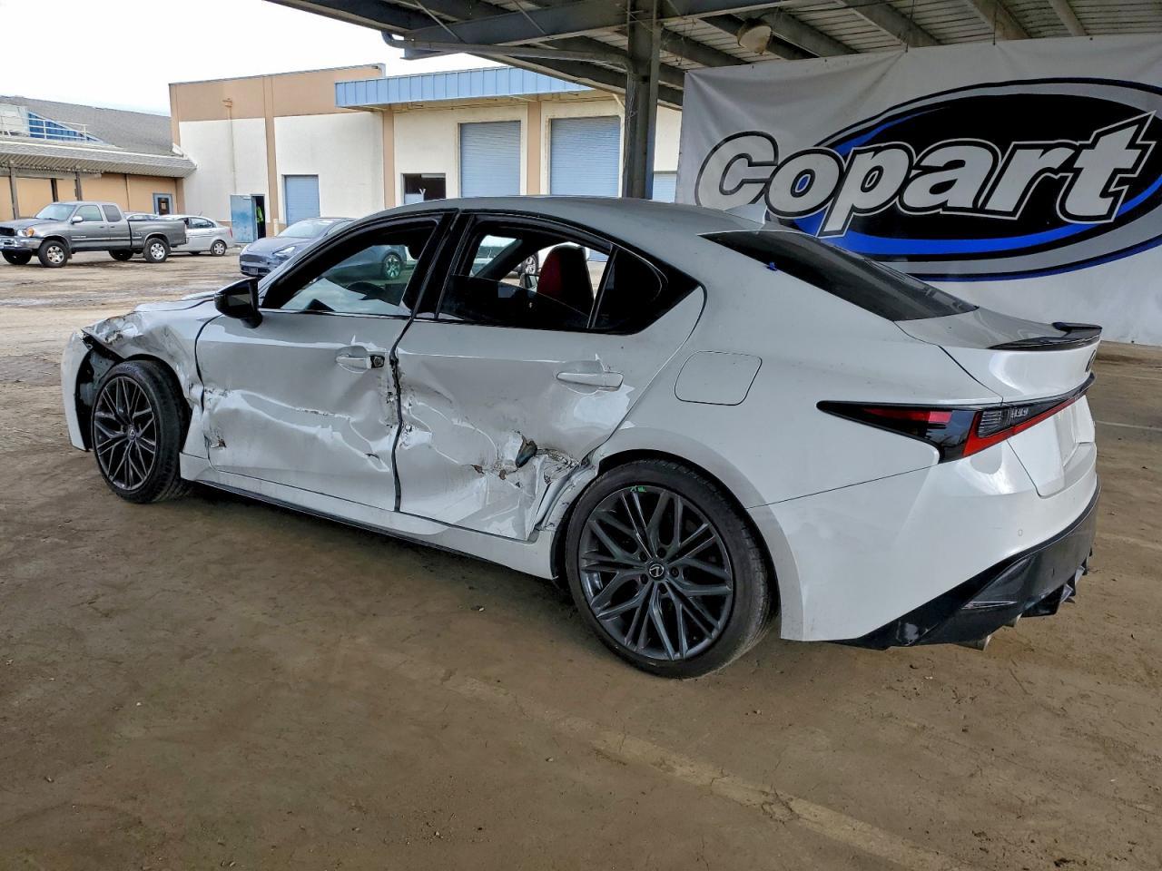 2025 LEXUS IS 500