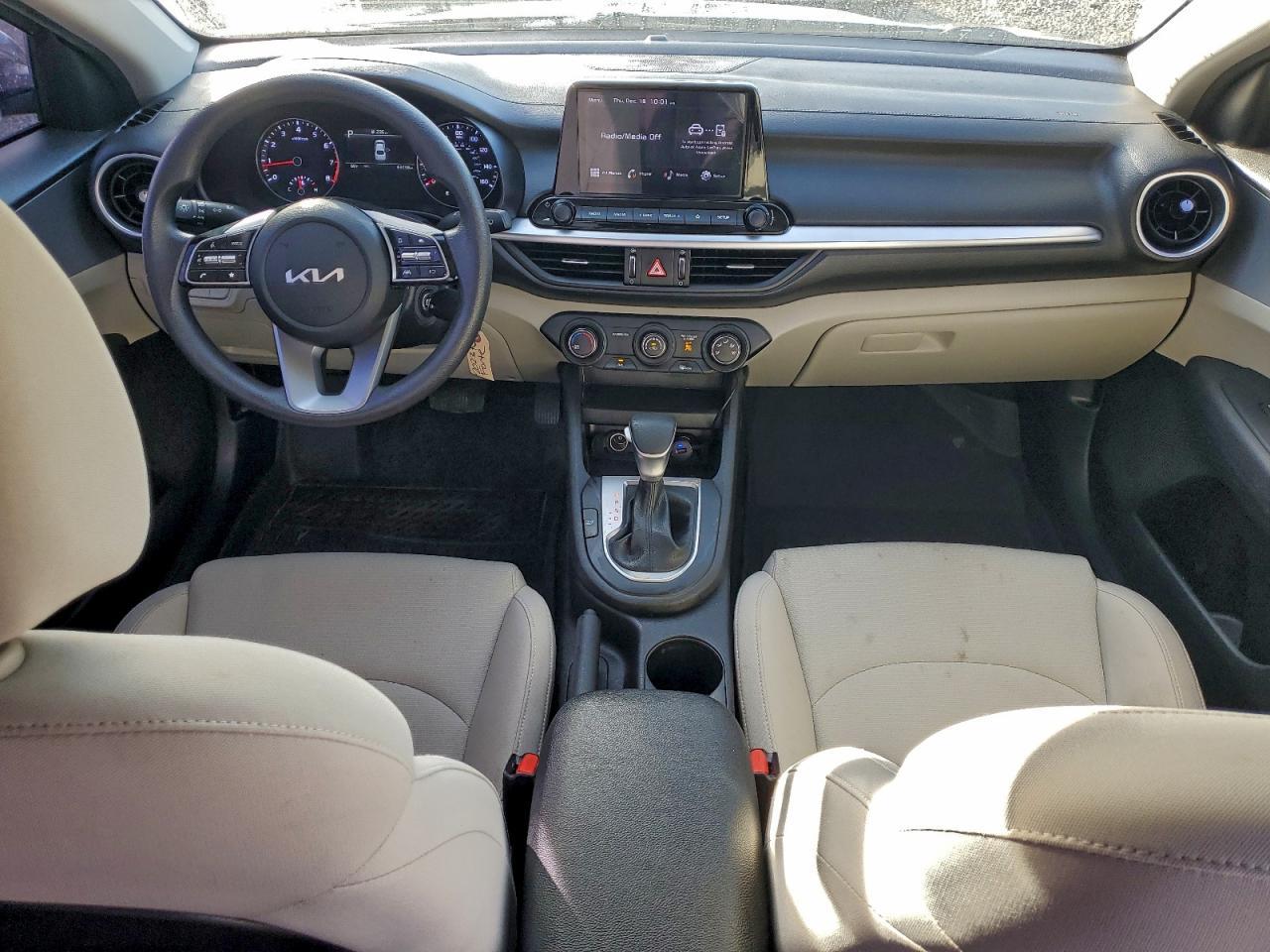2023 KIA FORTE