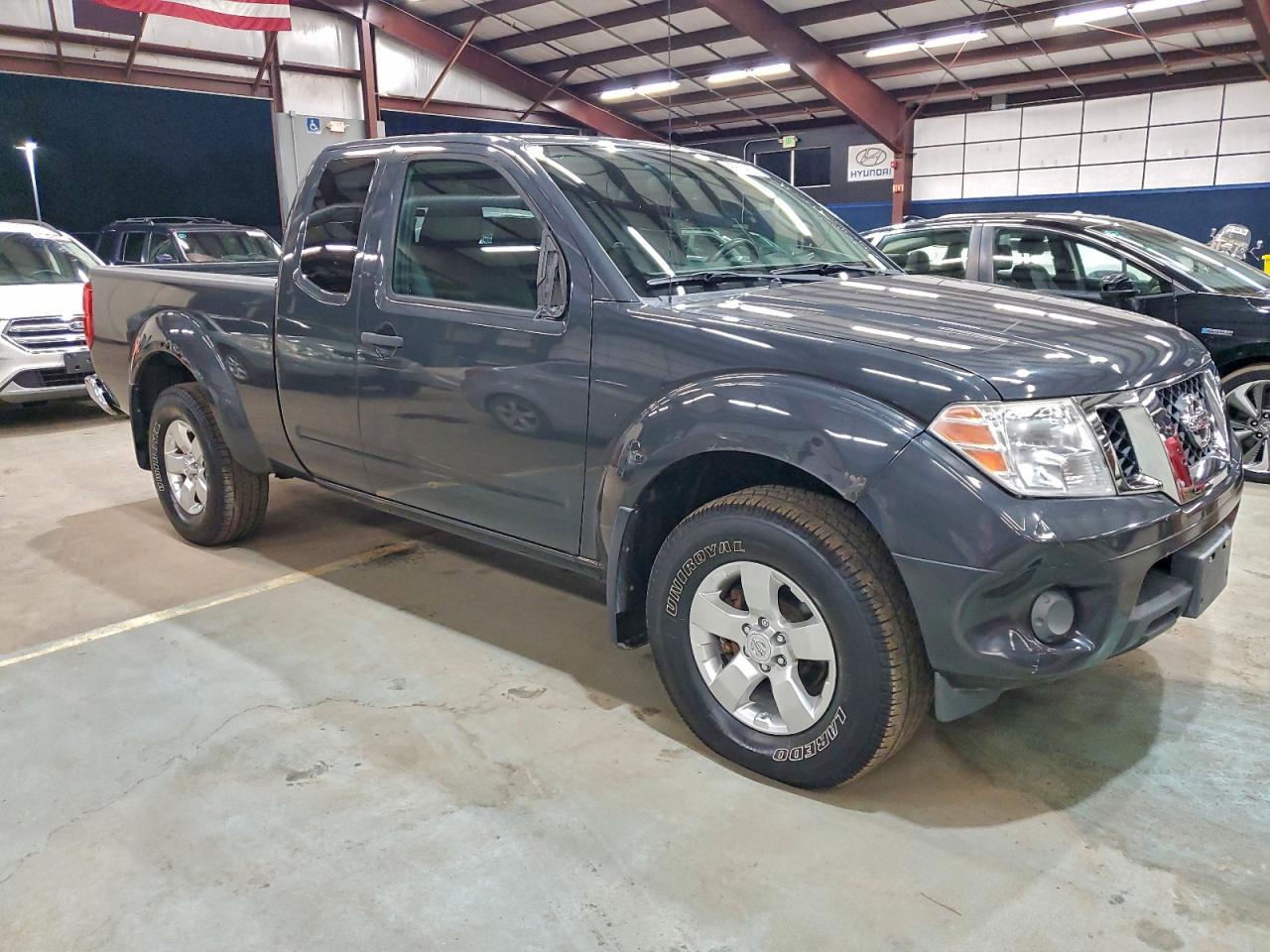 2012 NISSAN Frontier