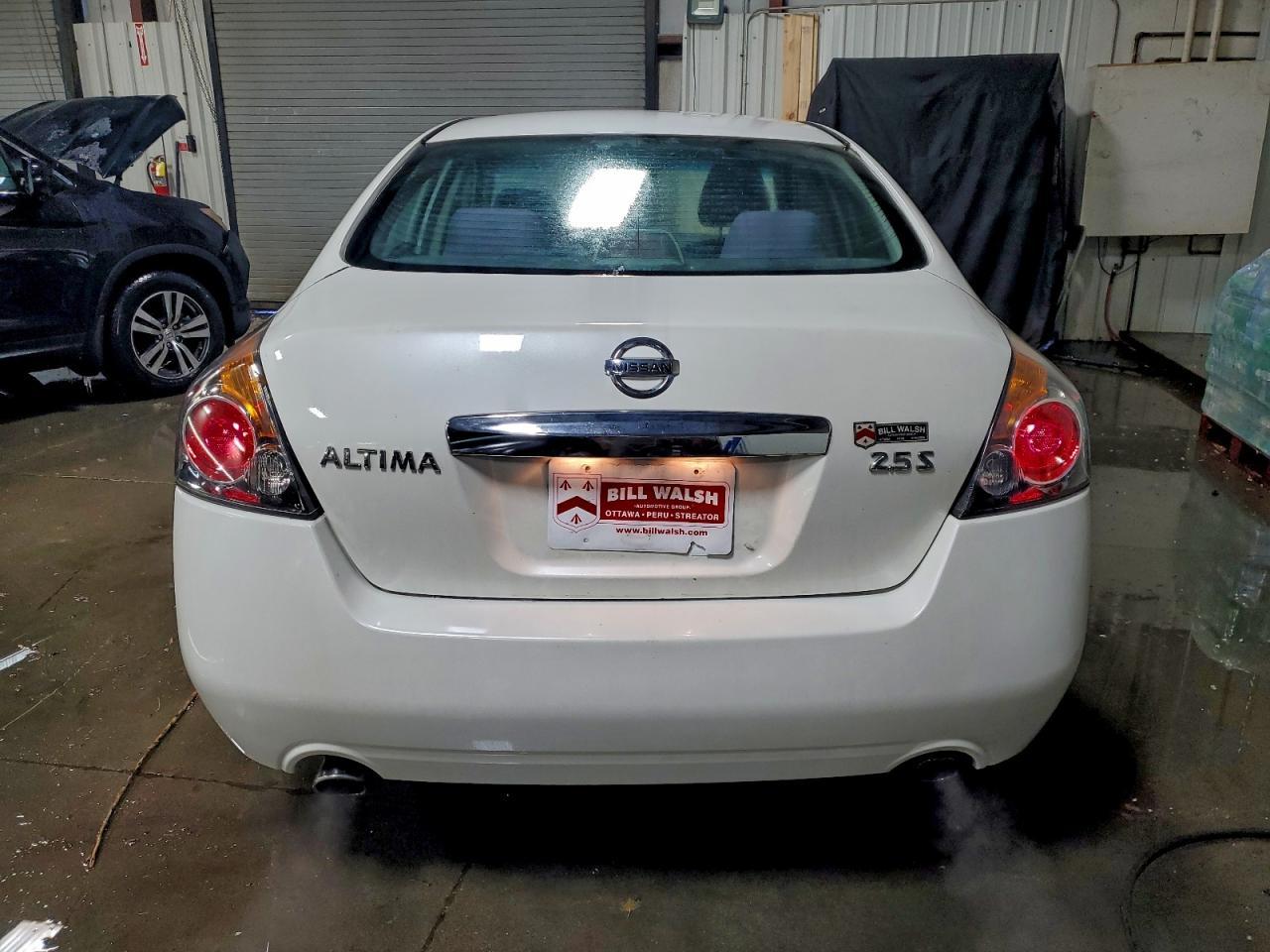 2011 NISSAN ALTIMA