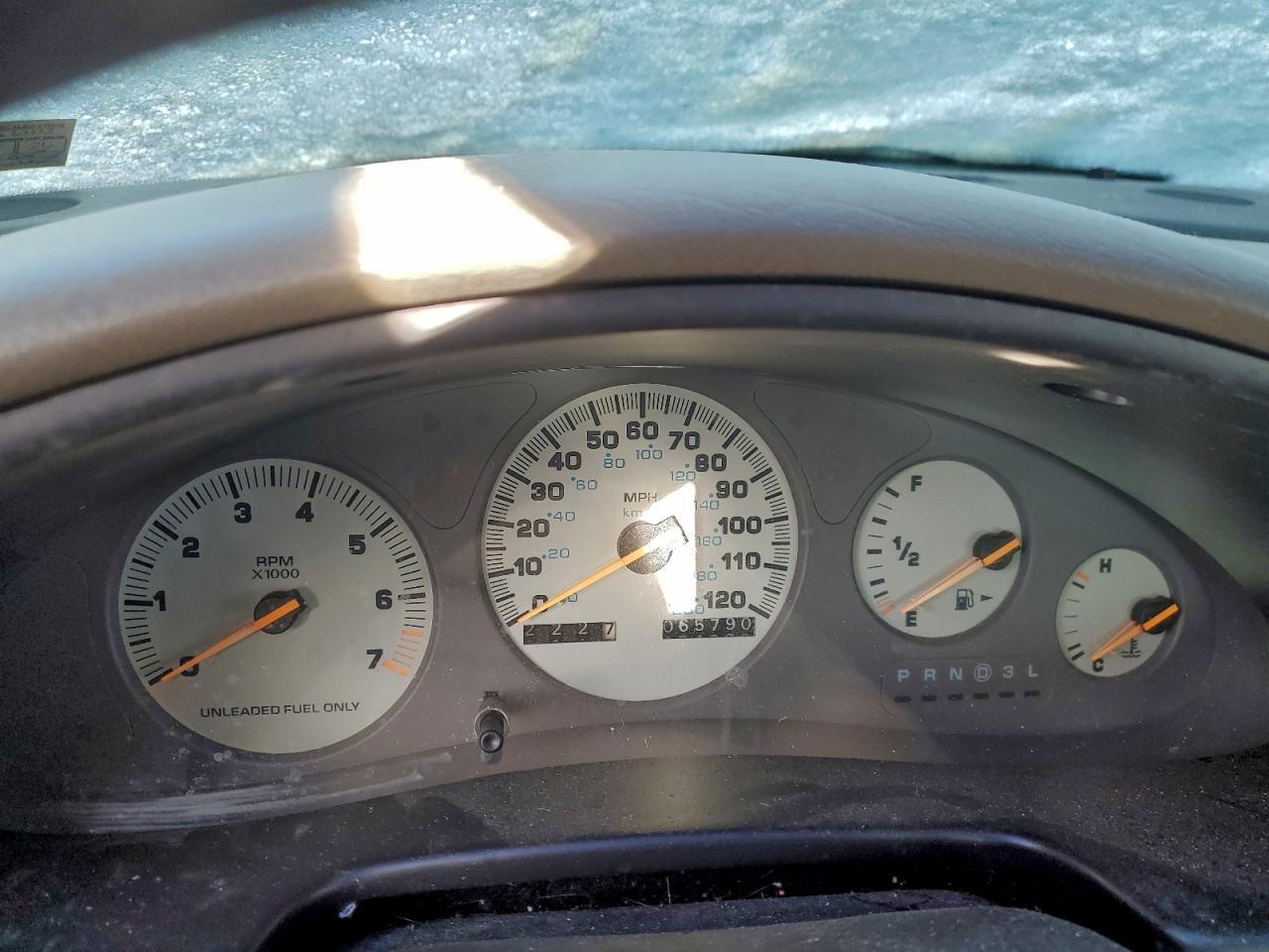 1995 DODGE Intrepid