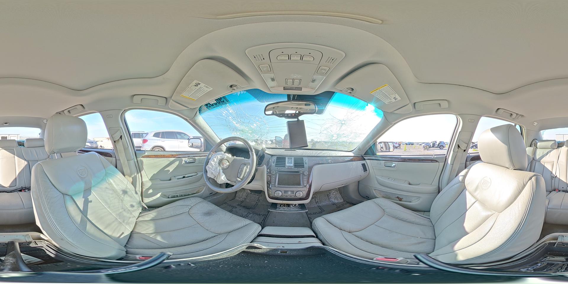 2010 CADILLAC DTS