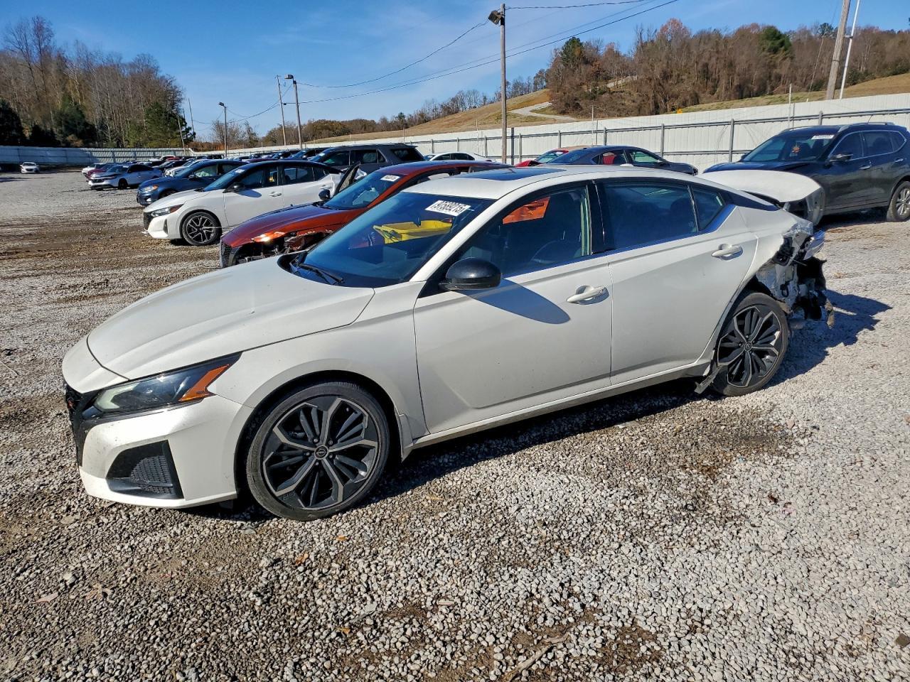 2024 NISSAN ALTIMA