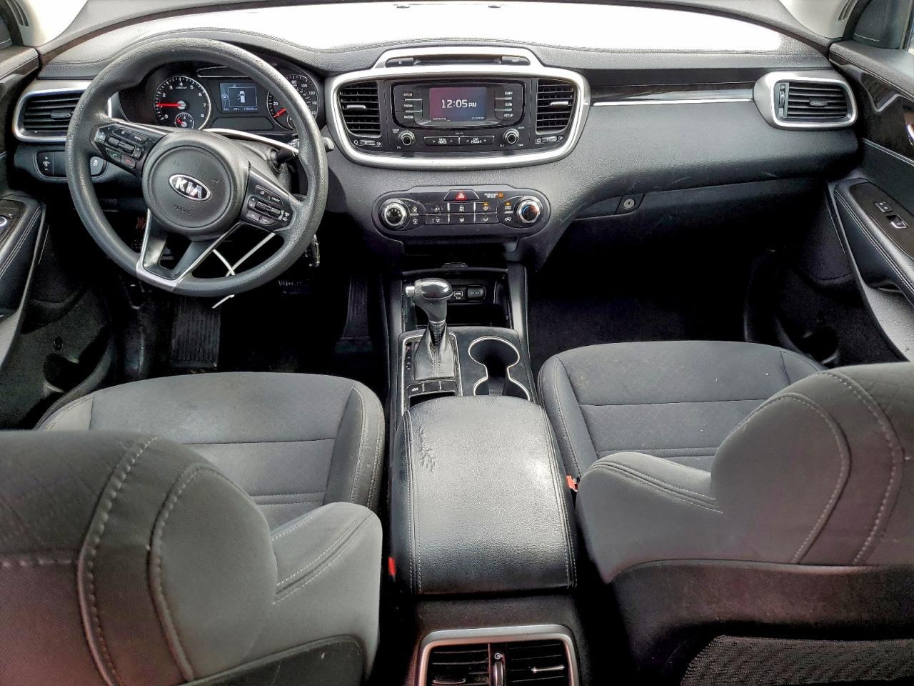 2017 KIA SORENTO