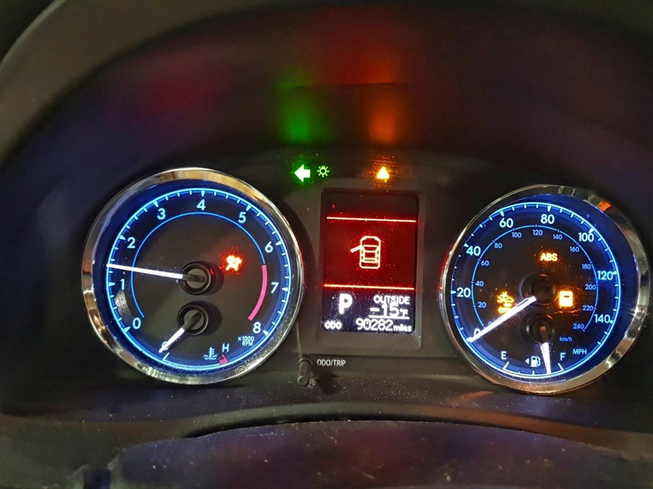2019 TOYOTA COROLLA
