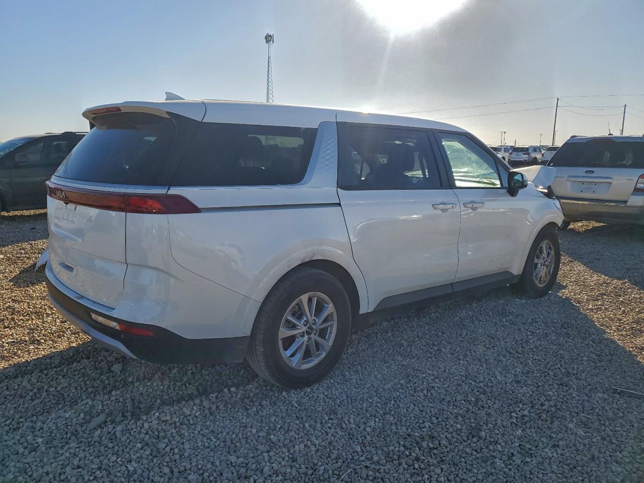 2023 KIA Carnival