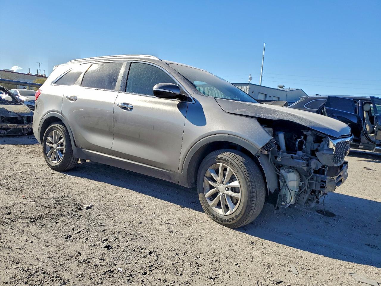 2016 KIA SORENTO
