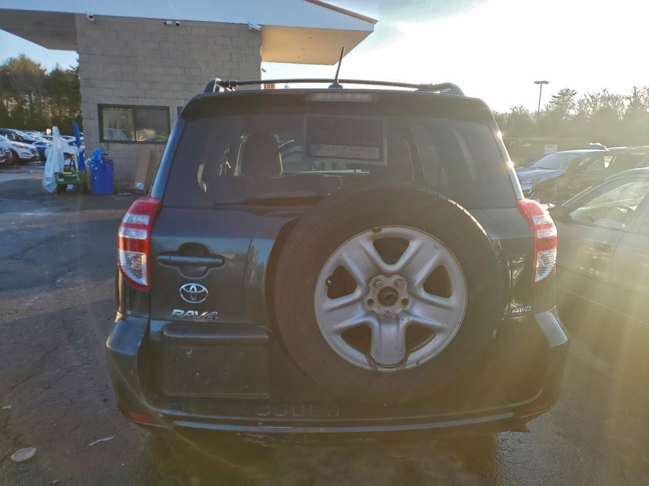 2012 TOYOTA RAV4