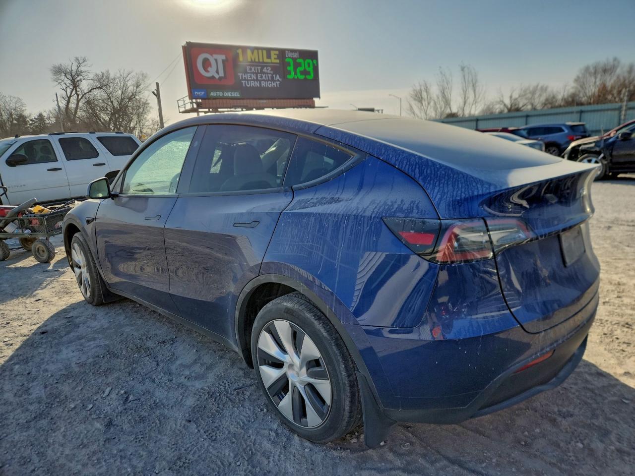 2023 TESLA MODEL Y