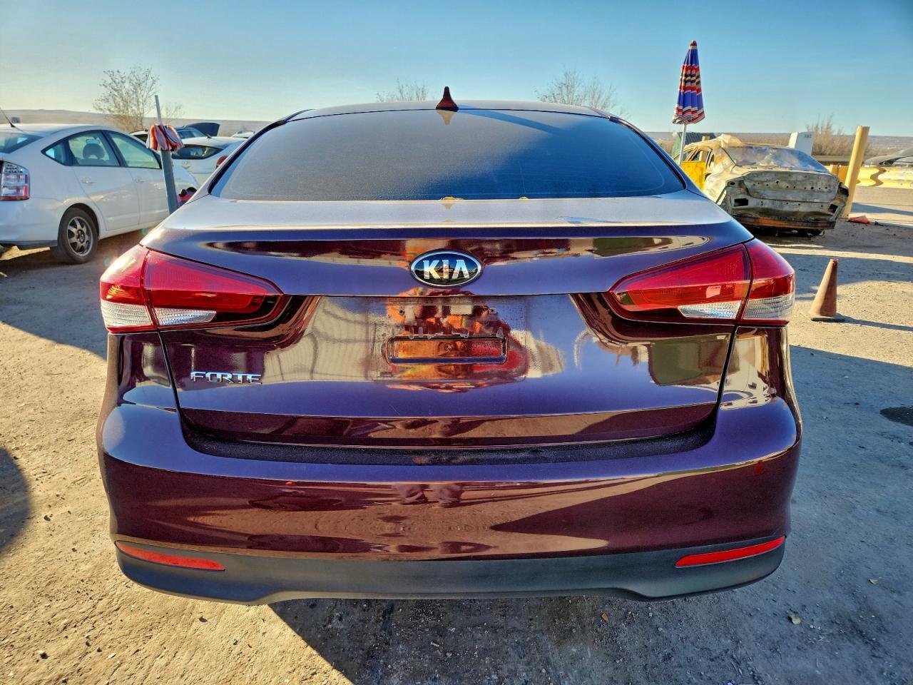 2017 KIA FORTE