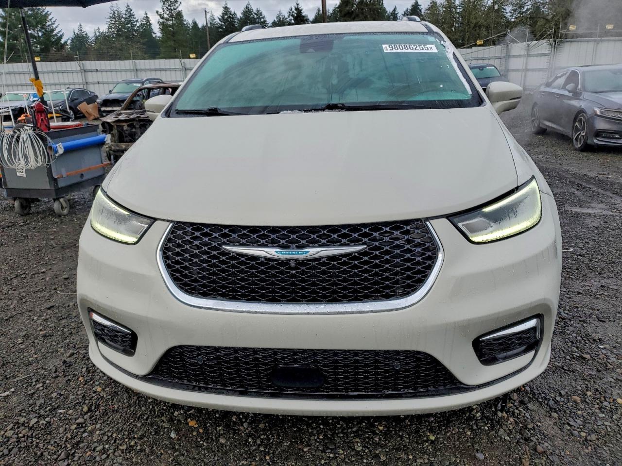 2021 CHRYSLER Pacifica