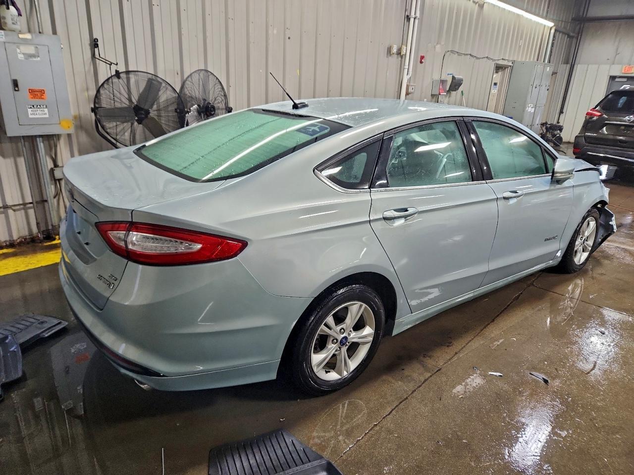 2014 FORD FUSION