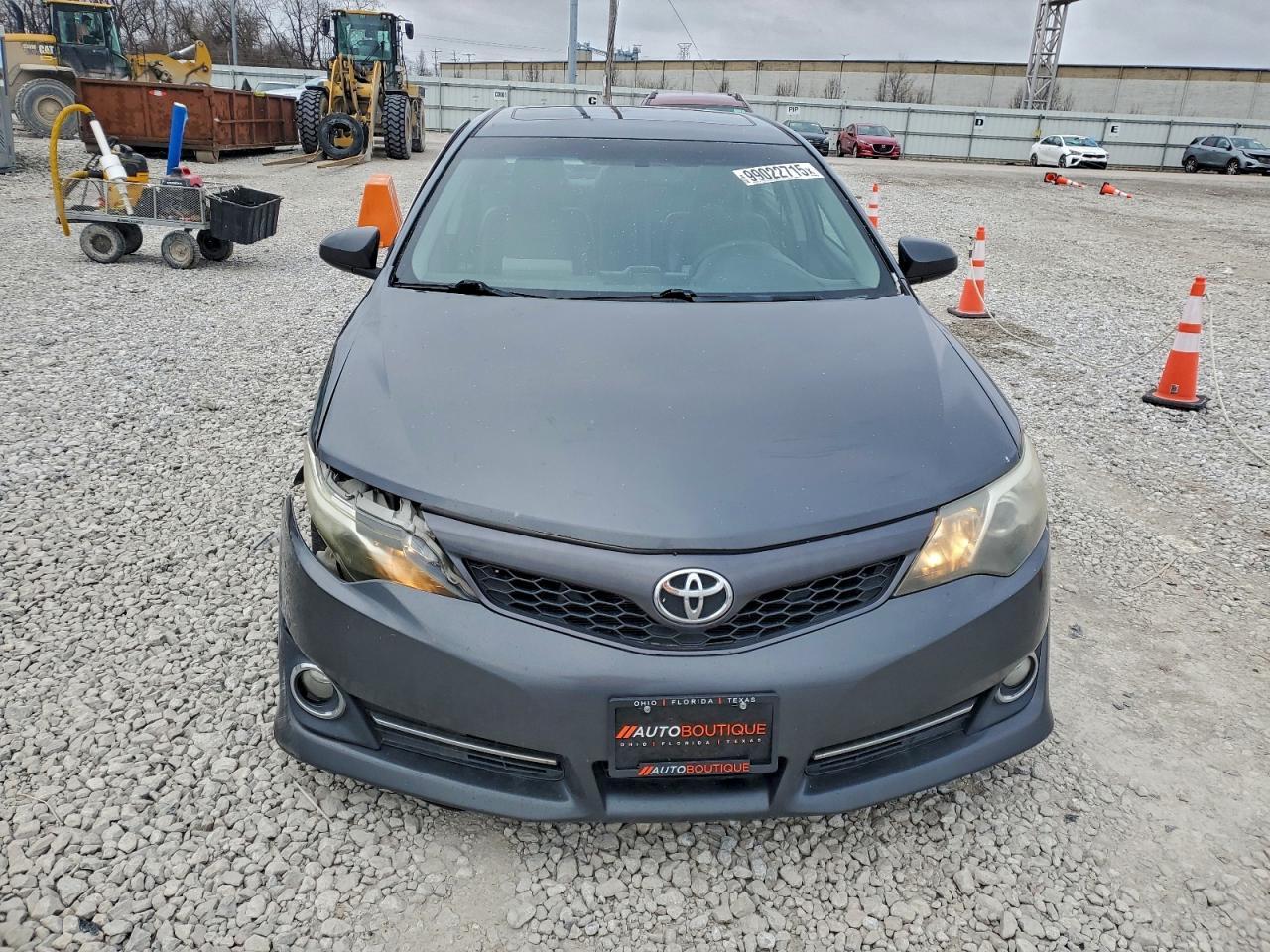 2012 TOYOTA CAMRY