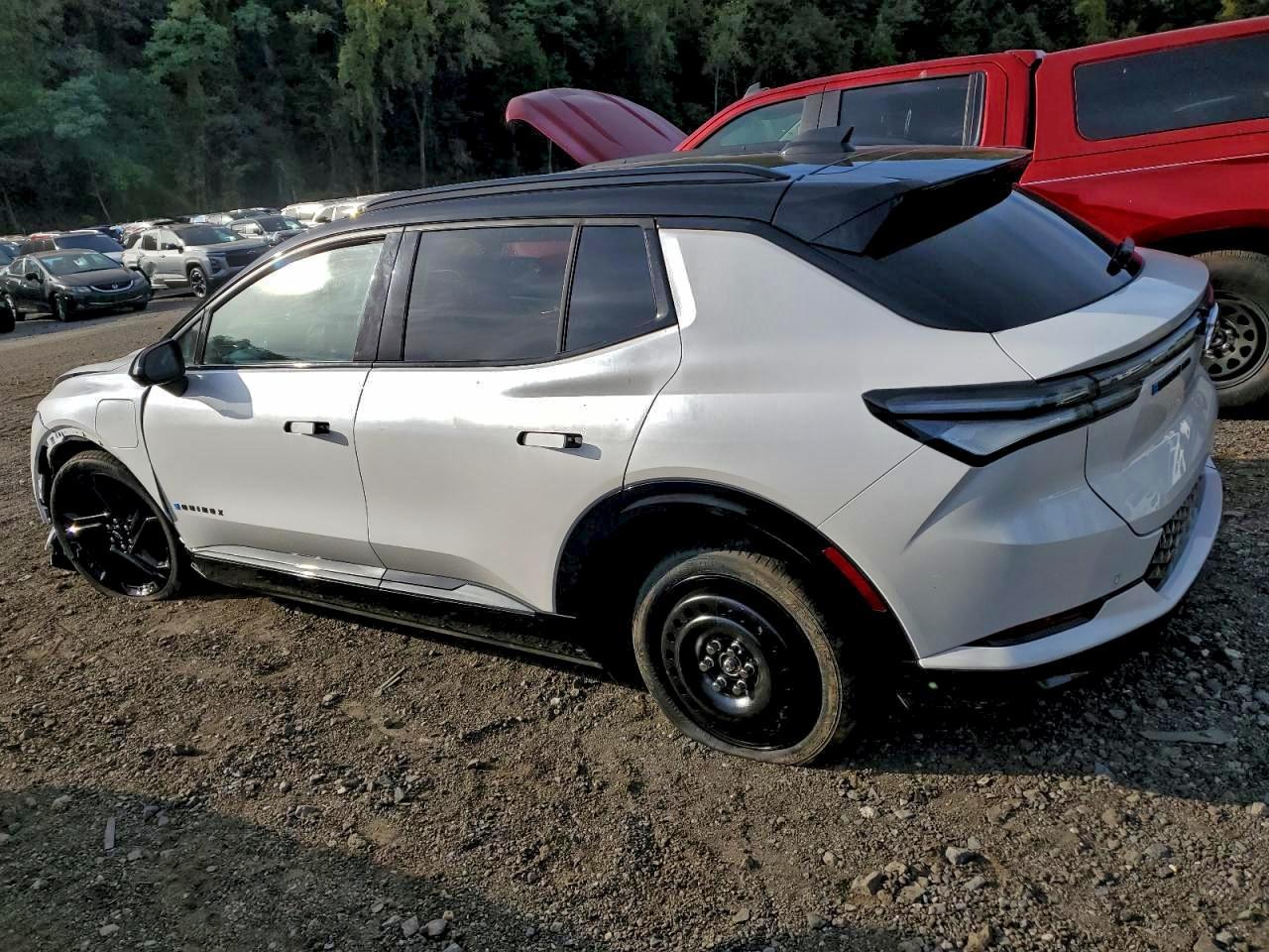 2025 CHEVROLET EQUINOX