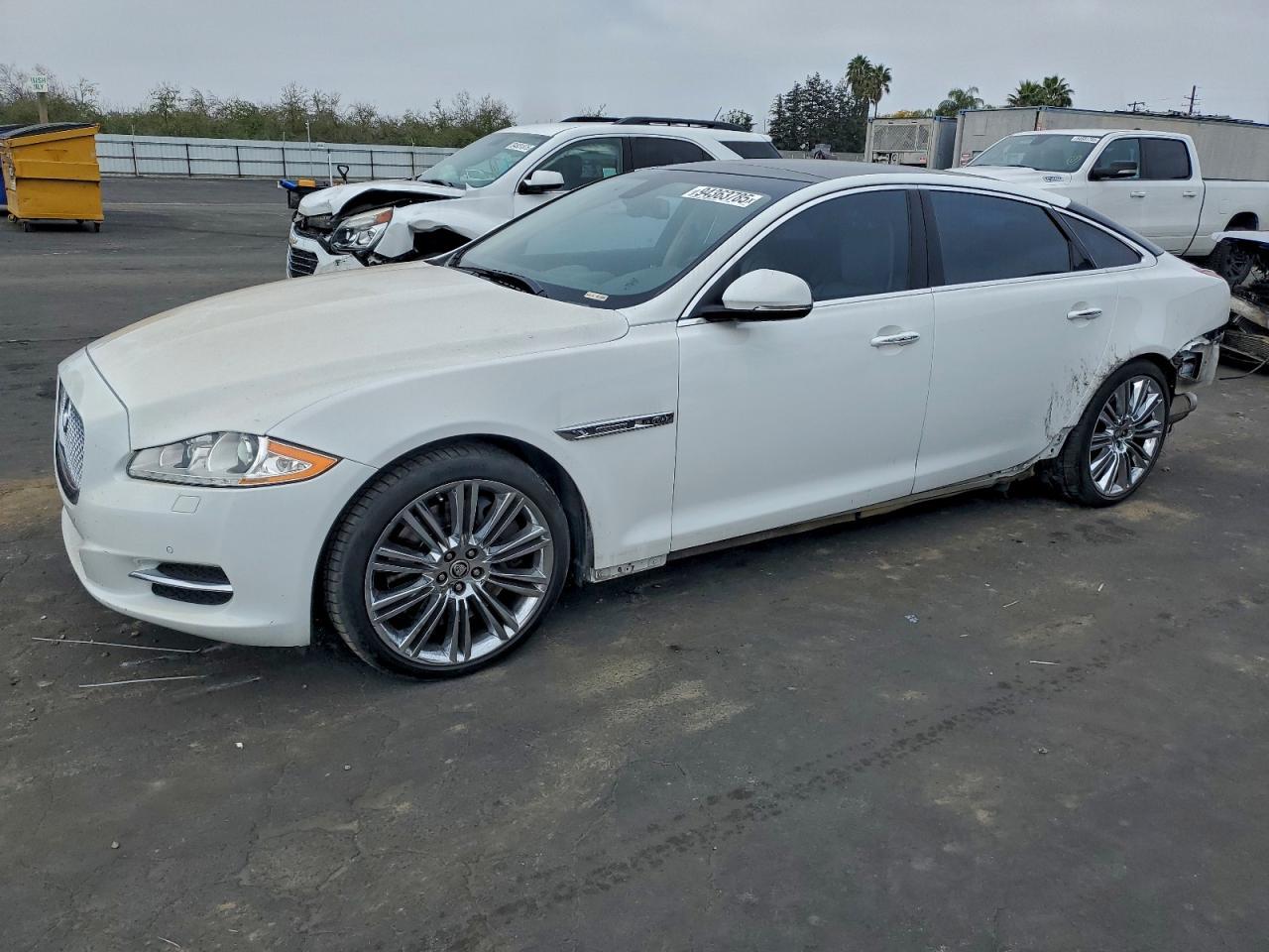 2012 JAGUAR Xj-Series