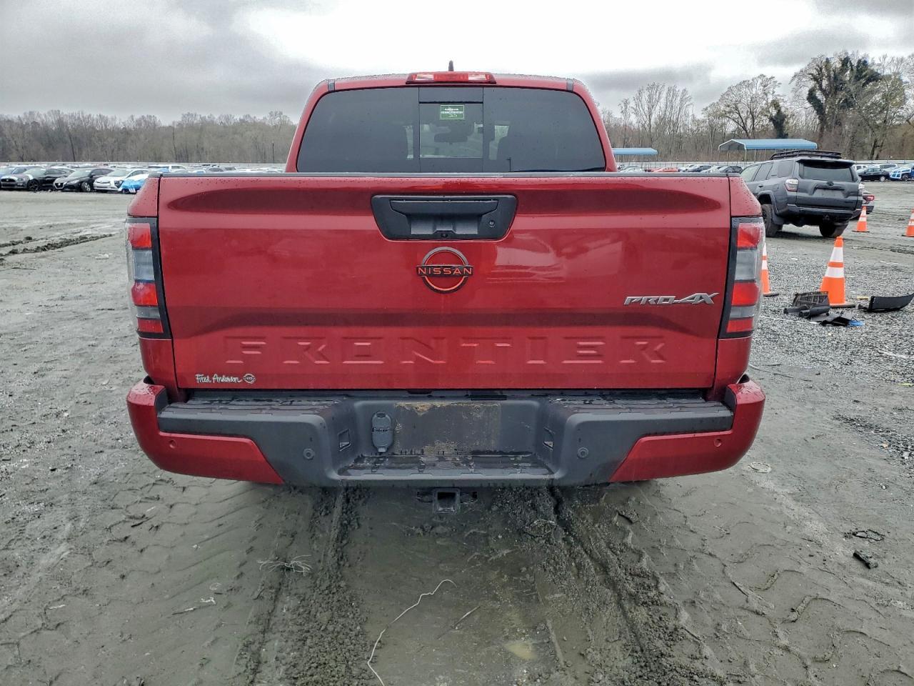 2023 NISSAN Frontier